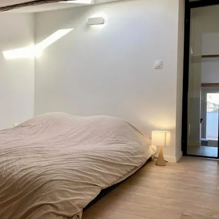 Beautiful Modern Cocoon In The Heart Of Frejus Fréjus