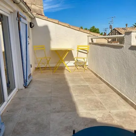 Beautiful Modern Cocoon In The Heart Of Frejus *